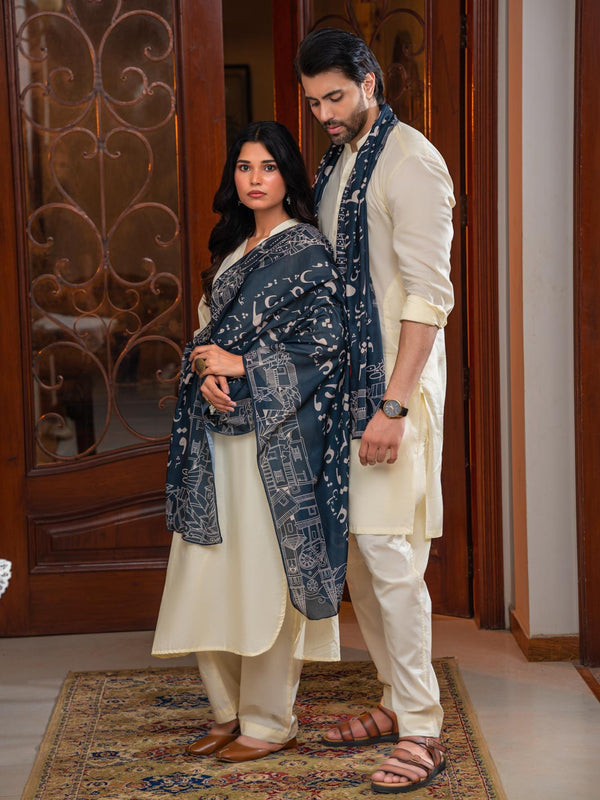 Ishq ke Tukre Stole (Black)