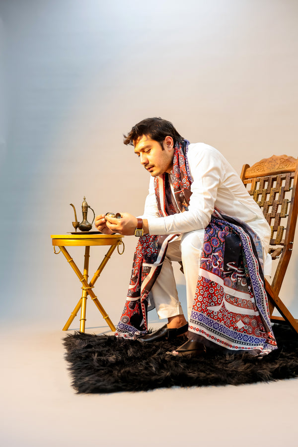 Sindh saqafati Ajrak Odhni