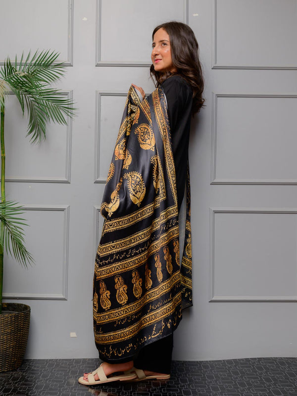 Ajrak Batik Odhni (Golden Black)